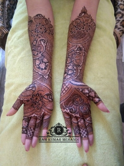 8 Most Beautiful Bridesmaid Mehndi Designs to charm your BFF