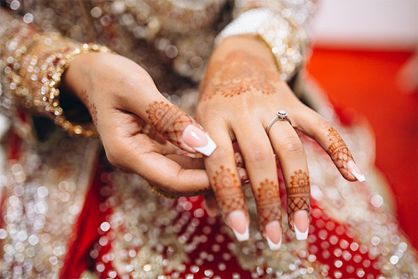 let it dry properly, how to apply mehndi