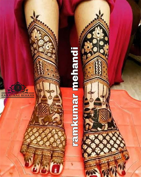 Dotted Floral Leg Mehndi Design, best mehndi designs for legs