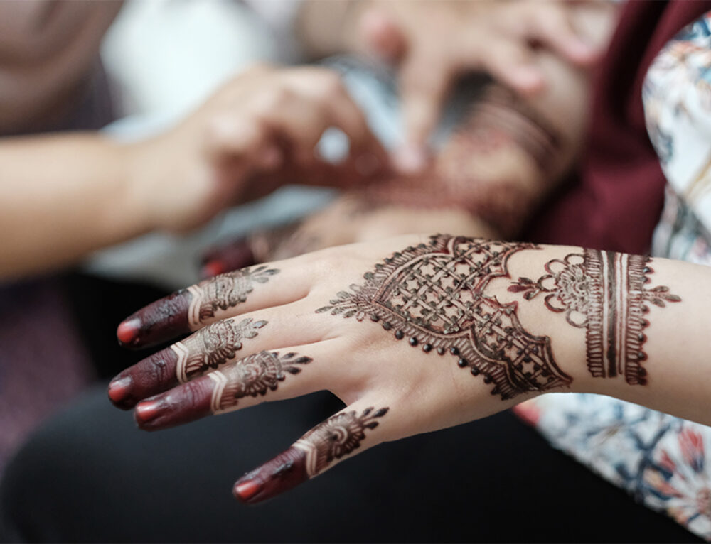 10 Most Useful Tips To Darken Mehndi
